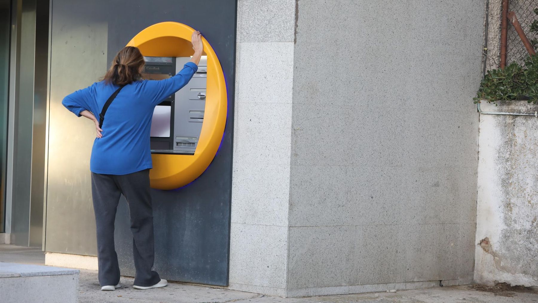 A juicio la trabajadora de un banco de Mallorca por robar más de 300.000 euros de los clientes
