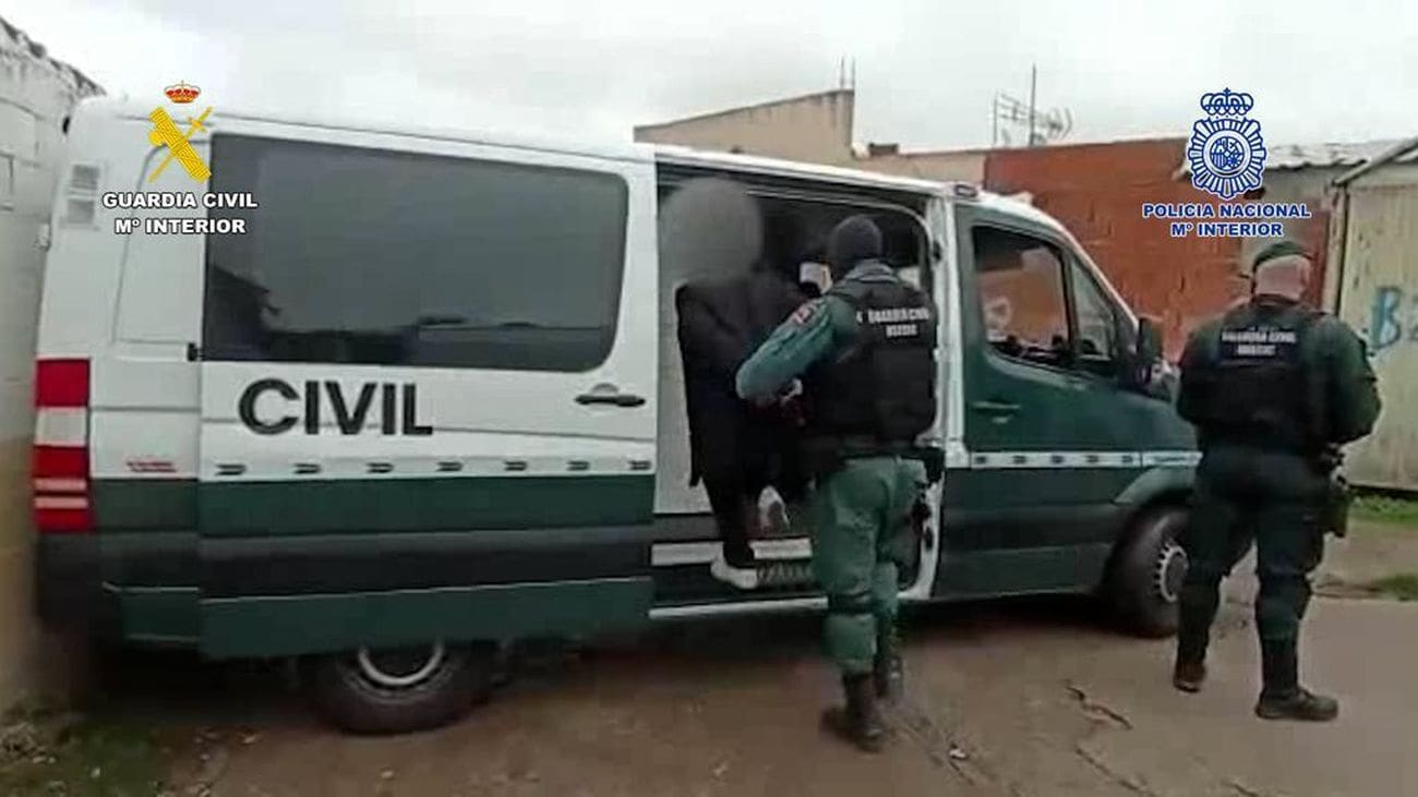 Detenidas 21 personas en Madrid por tráfico de armas destinadas al mercado negro