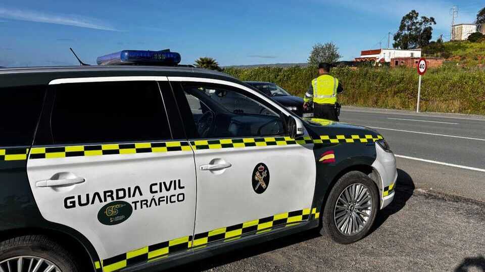 Detenido en Hinojos el conductor de un vehículo robado en territorio portugués