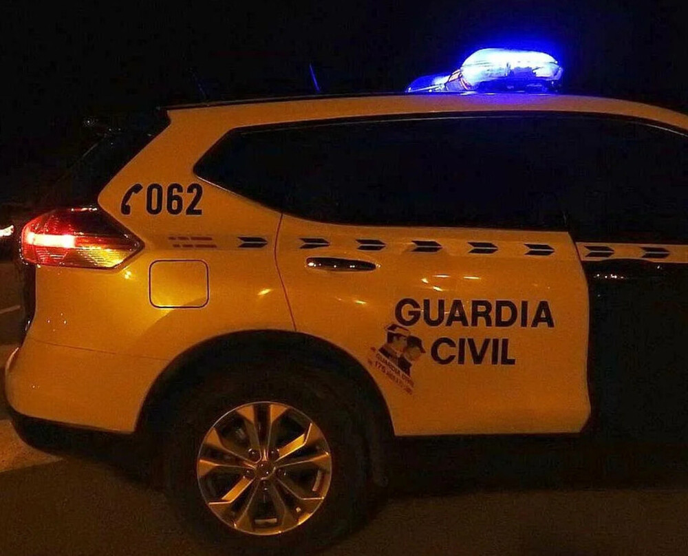 Rescatados un padre y su hijo en el Alto del León