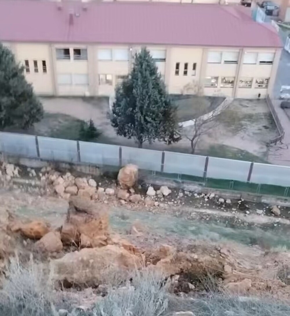 Nuevo desprendimiento junto al Colegio Carlos de Lecea