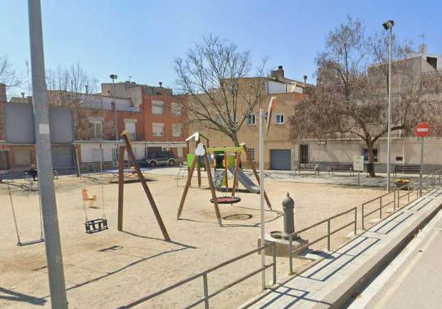 Persecución policial en el barrio de Fátima de Igualada acaba con traficantes huyendo por los tejados