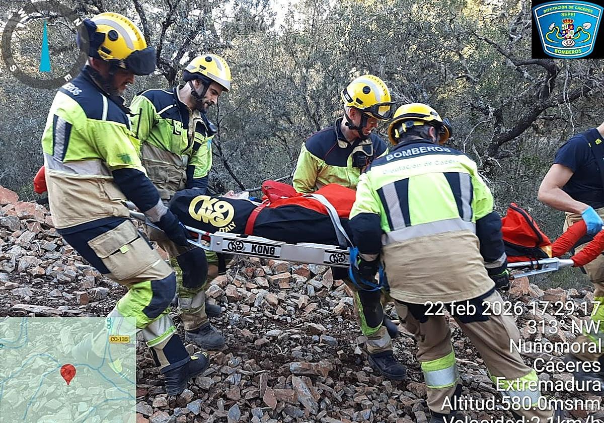 Rescatan a persona herida en accidente con quad en zona escarpada de Las Hurdes