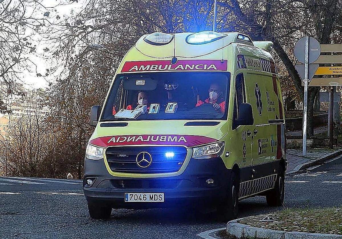 Tres jóvenes heridos tras una colisión entre un turismo y una furgoneta en Burgos