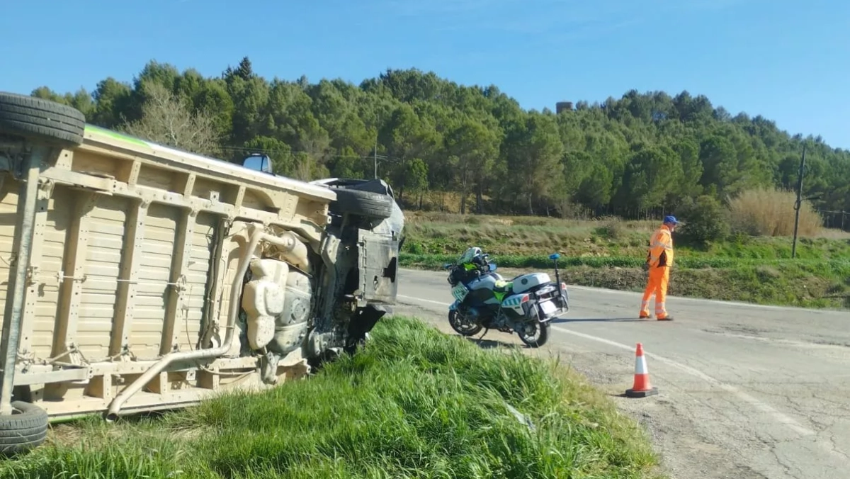 Un accidente en el cruce de la A-1217 y A-1219 reaviva la denuncia de Alcalá del Obispo por su peligrosidad