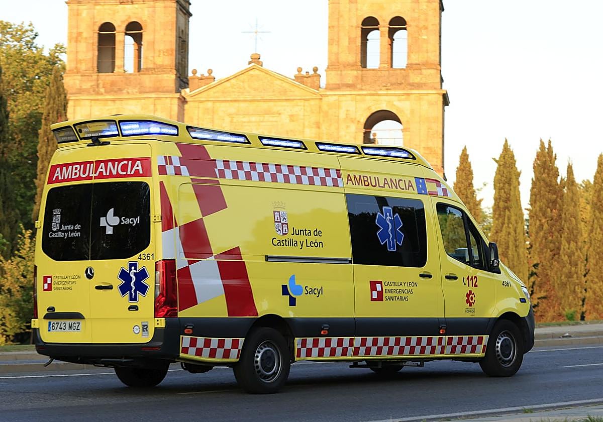 Accidente en Vilvestre: joven resulta herido tras salirse de la vía su vehículo, activada ambulancia