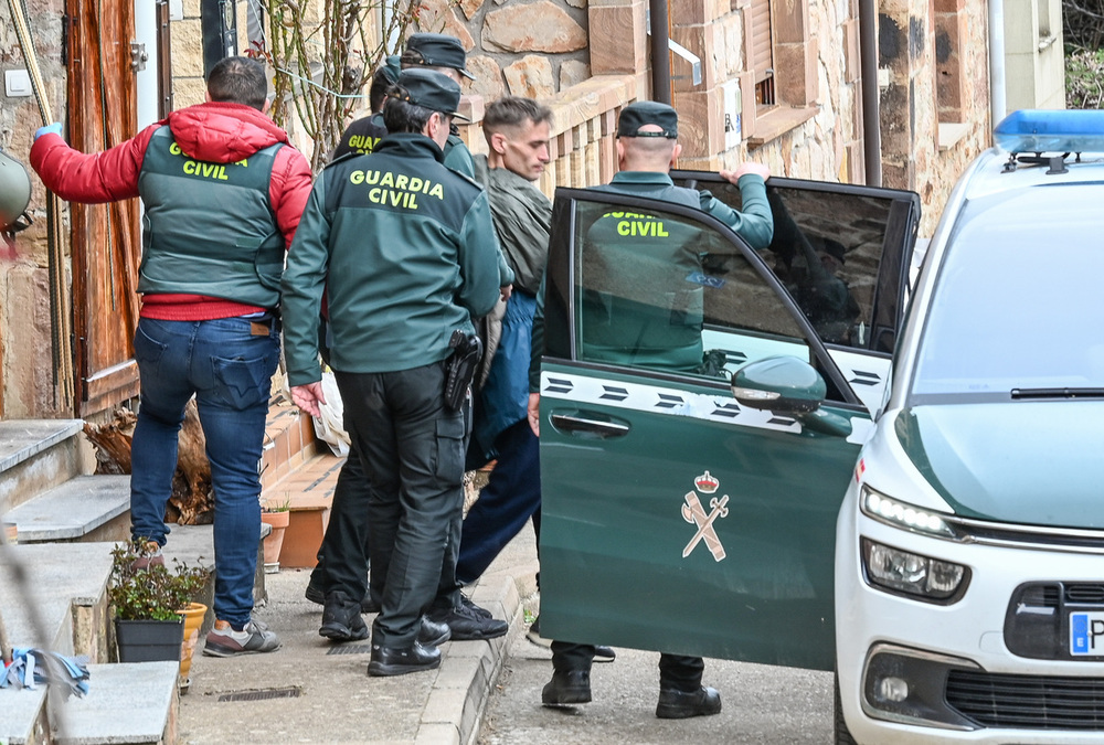 Un hombre armado se atrinchera con un rehén en Villoruebo