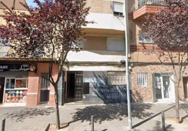 Buscan al hombre de etnia gitana que abrió fuego en Badalona
