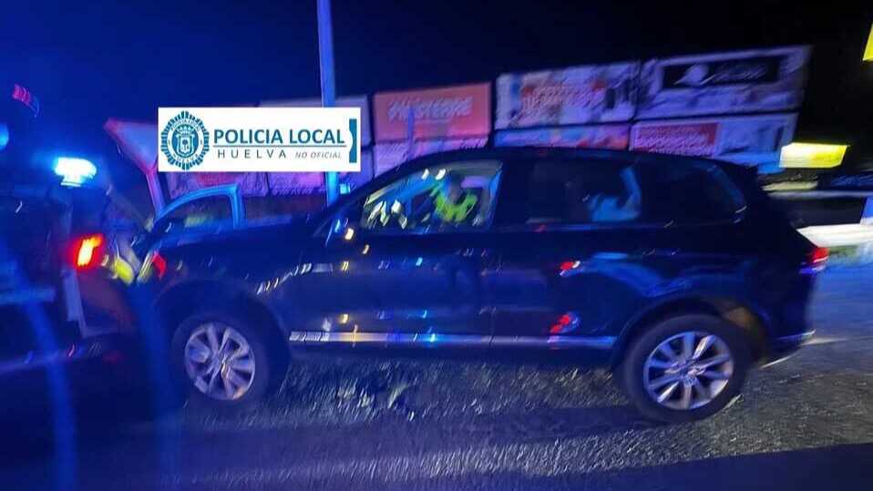 Conductor ebrio embiste a agentes de la Policía en Huelva durante intervención en la H-30