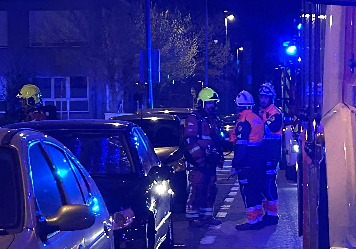 Dos dotaciones de bomberos por una fuga de butano en el barrio de San José en Salamanca