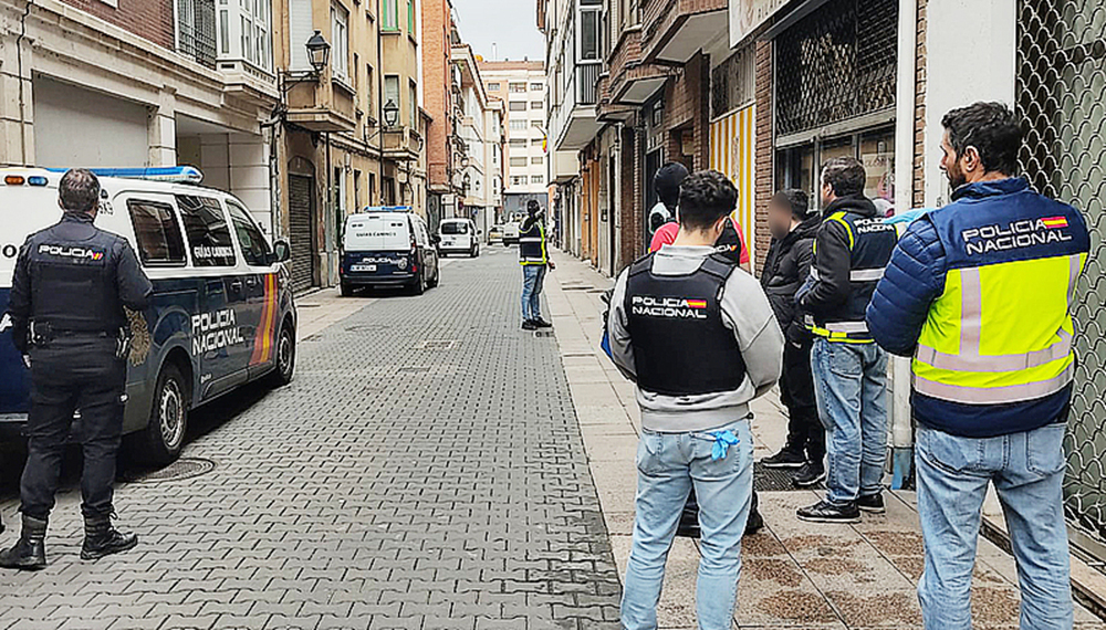 La redada antidroga: 17 detenidos, cocaína y dinero