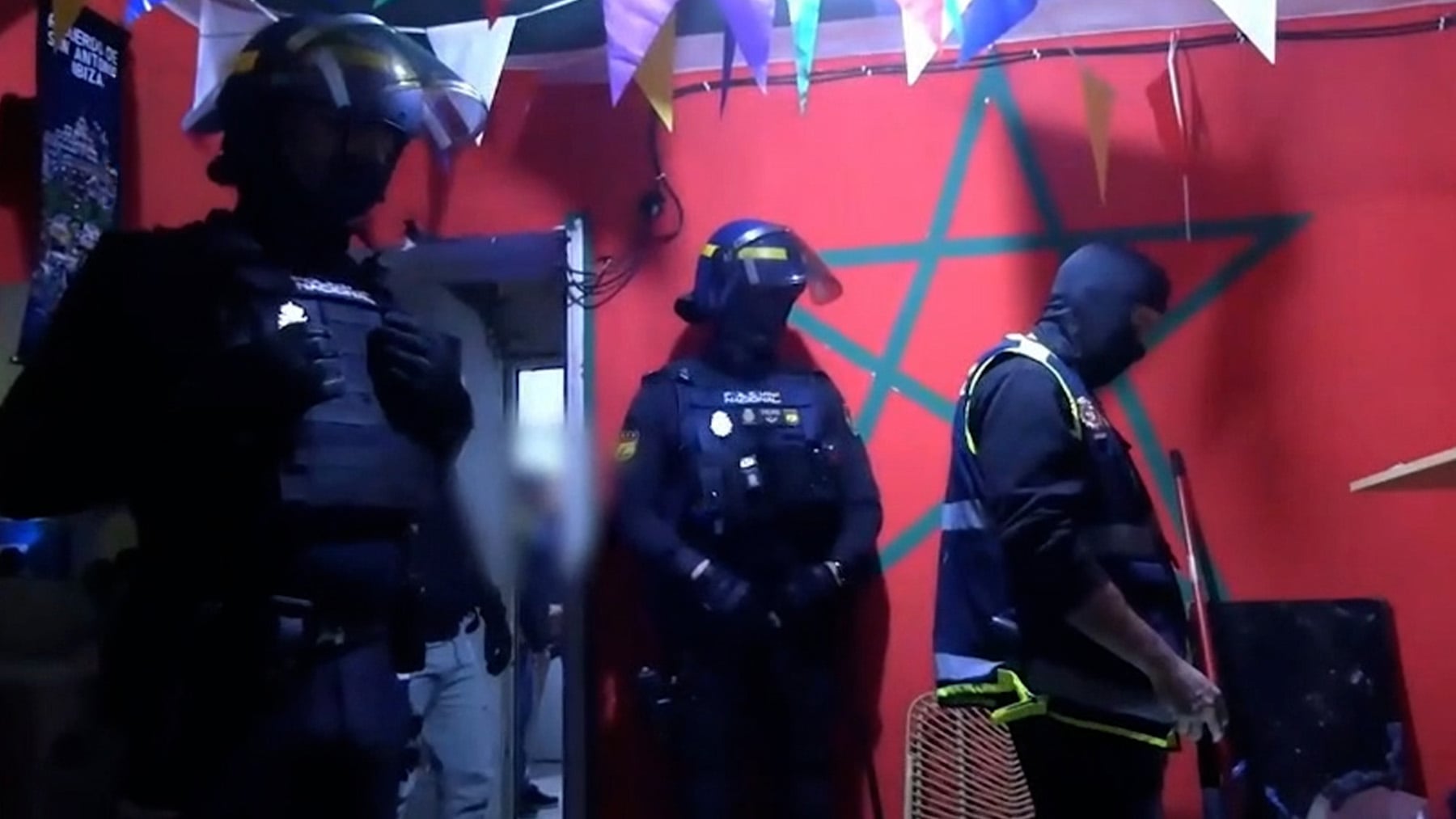 Desarticulado un punto de venta de droga bunkerizado en Son Gotleu: dos detenidos y gran cantidad de sustancias incautadas