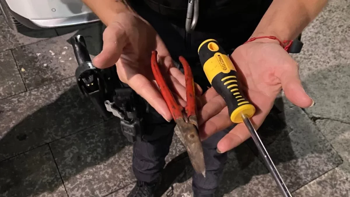 Mossos y Urbana decomisaron 396 armas blancas en 2025 en la vía pública