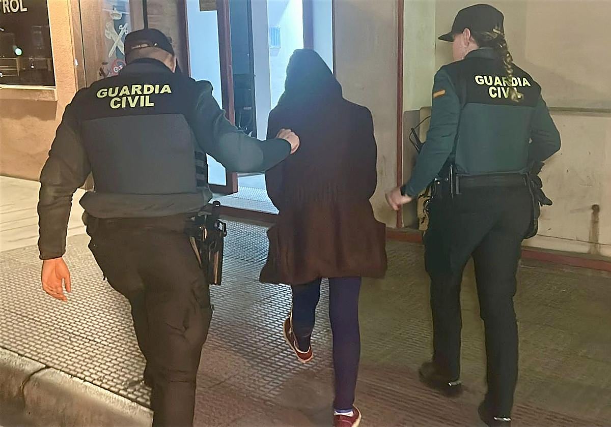 Detenida en Albelda tras ser sorprendida con hachís y speed en plena calle