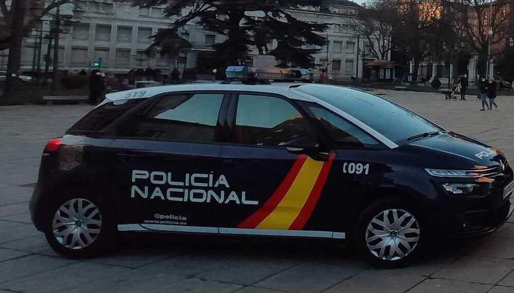 Detenida al grito de "panchito de mierda, vete a tu país"