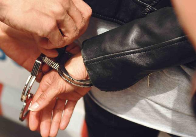 Detenida una estafadora con amplio historial delictivo por engañar a un hombre para quedarse con su coche