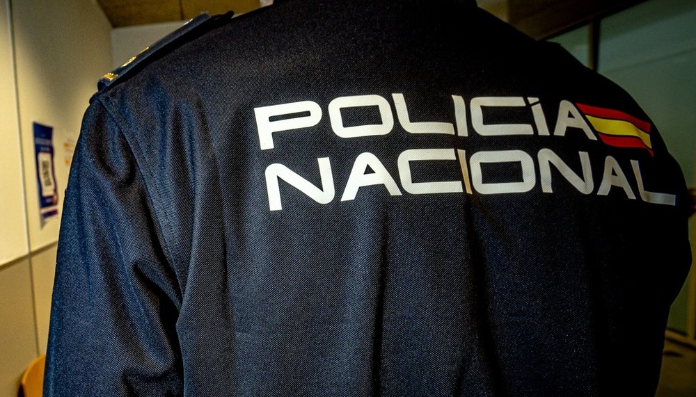 Roba varias joyas y un móvil en una residencia de mayores
