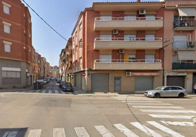 c  santiago rusiñol amb c  esglèsia romànica sabadell