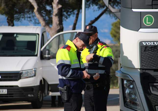 Mossos Transit