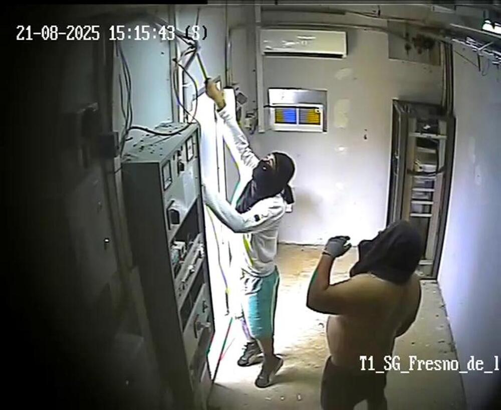 Dos detenidos por robos con fuerza en repetidores de telefonía