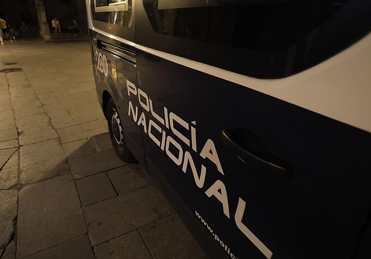 Detenido un transeúnte en Salamanca tras agredir a un compañero de la calle por quitarle 10 euros