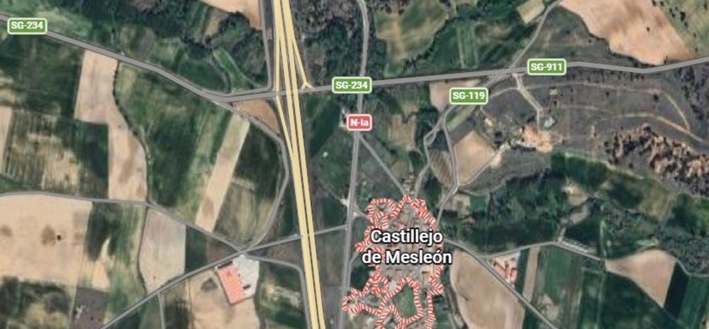 Heridos dos hombres en la A-1 tras caer por un terraplén