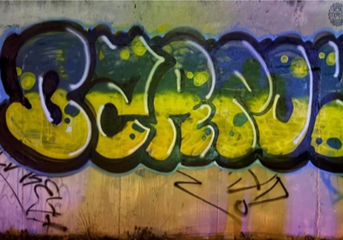 Dos menores sorprendidos realizando grafitis en el barrio de G-3 de Burgos, también se les decomisó un vapeador