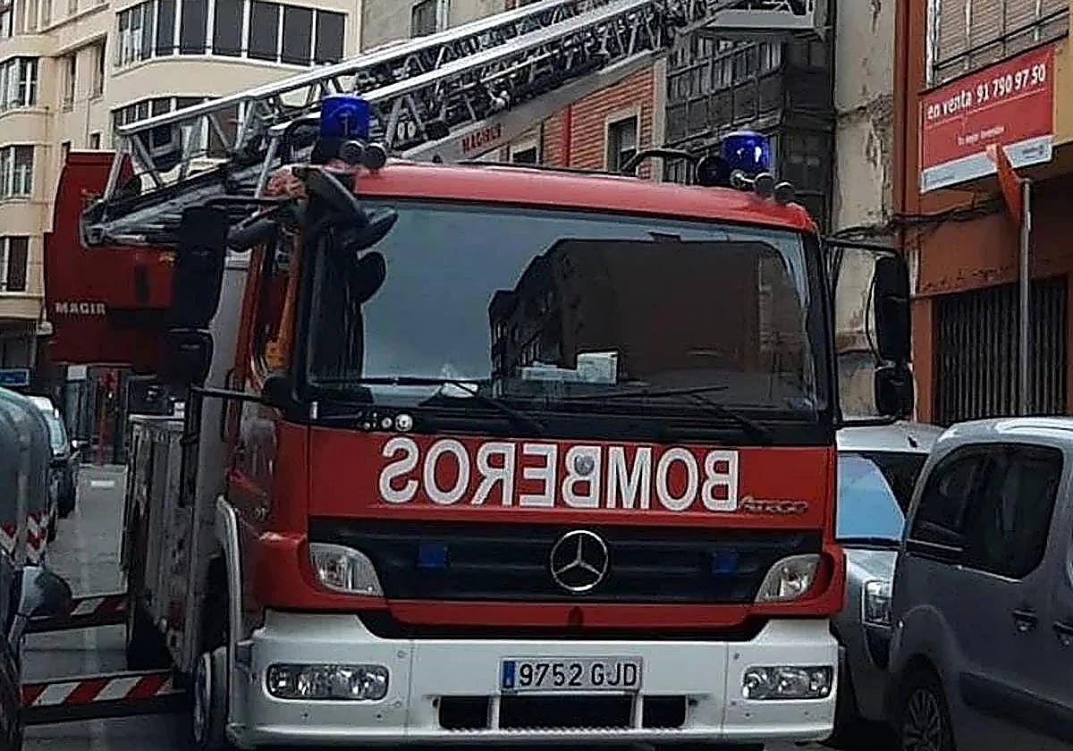 Dos personas caen al río Nela tras precipitarse con su vehículo, en un nuevo incidente en la zona