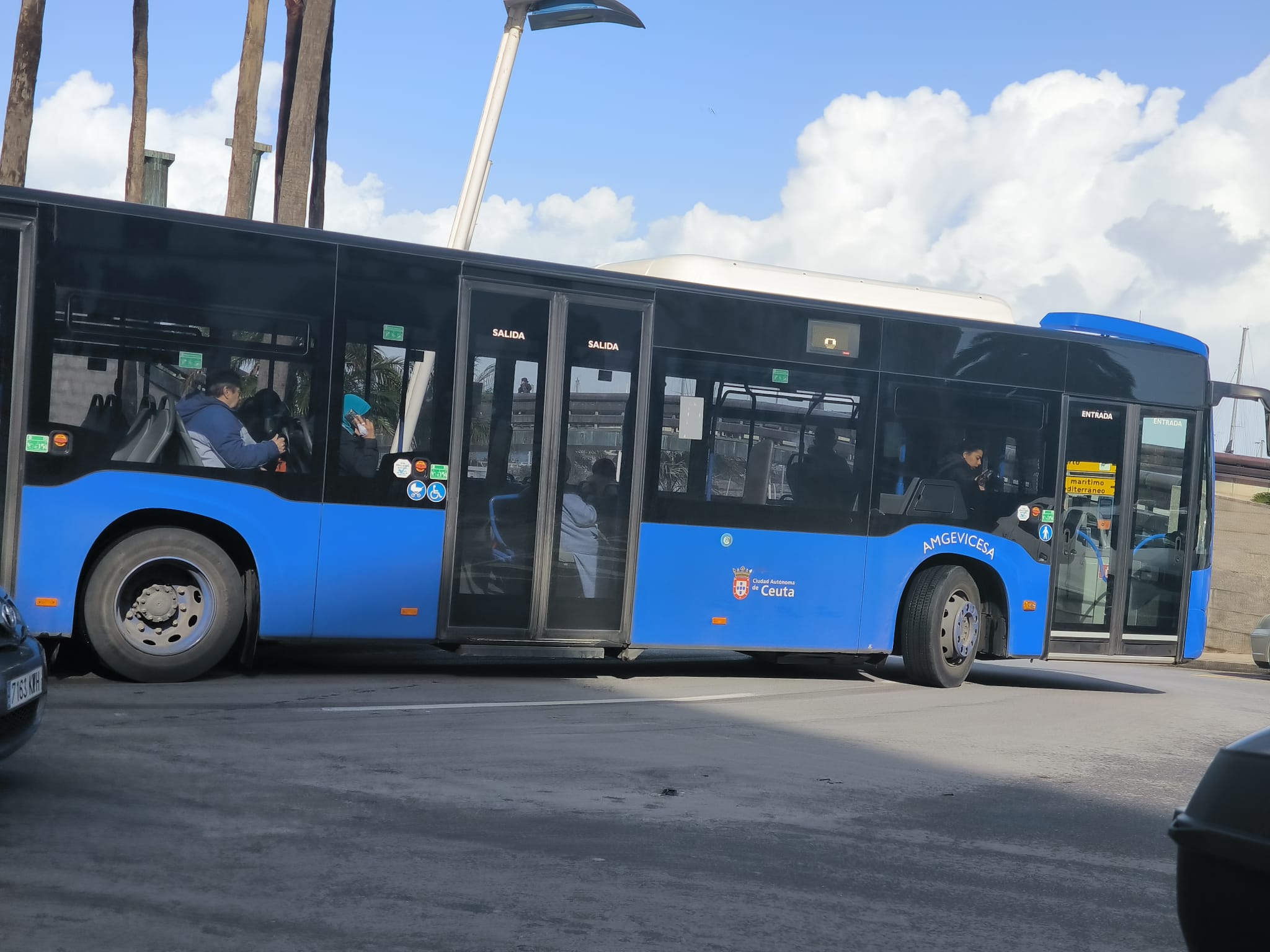 Los autobuses urbanos dejarán de entrar al Príncipe Alfonso si se producen nuevos actos vandálicos