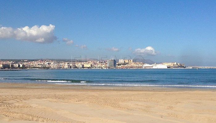 Hallado el cuerpo sin vida de un joven en la playa de la Hípica