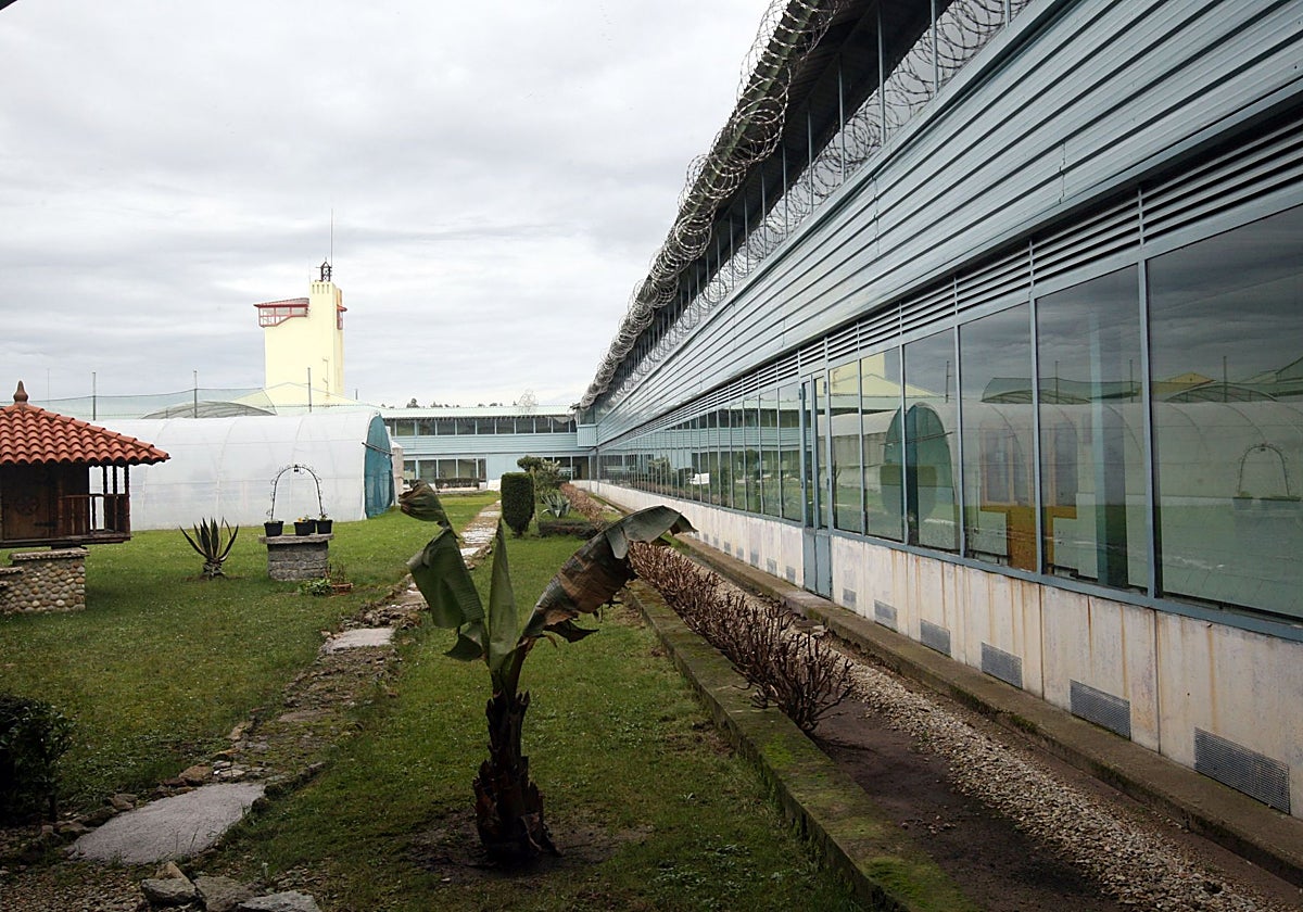 Internos del centro penitenciario de Asturias aceptan condena por intento de fuga utilizando método tradicional