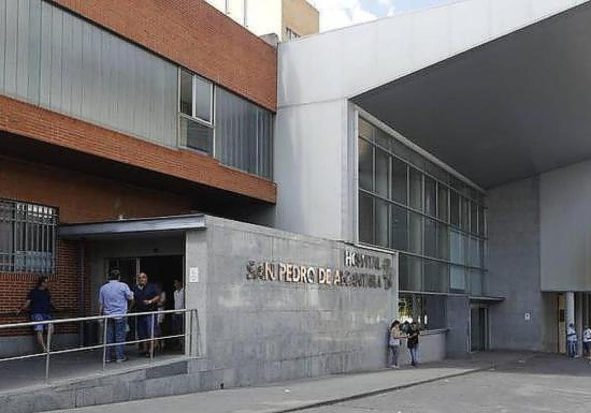 Rescatan a un hombre de 84 años herido tras quedar atrapado en un alambre en Cáceres
