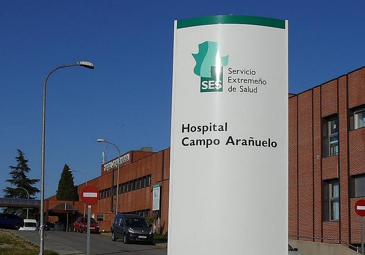 Tres mujeres heridas en una salida de vía en Casatejada