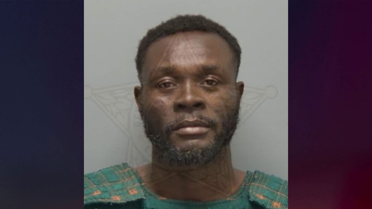Florida man arrested in connection with fatal hammer attack at gas station