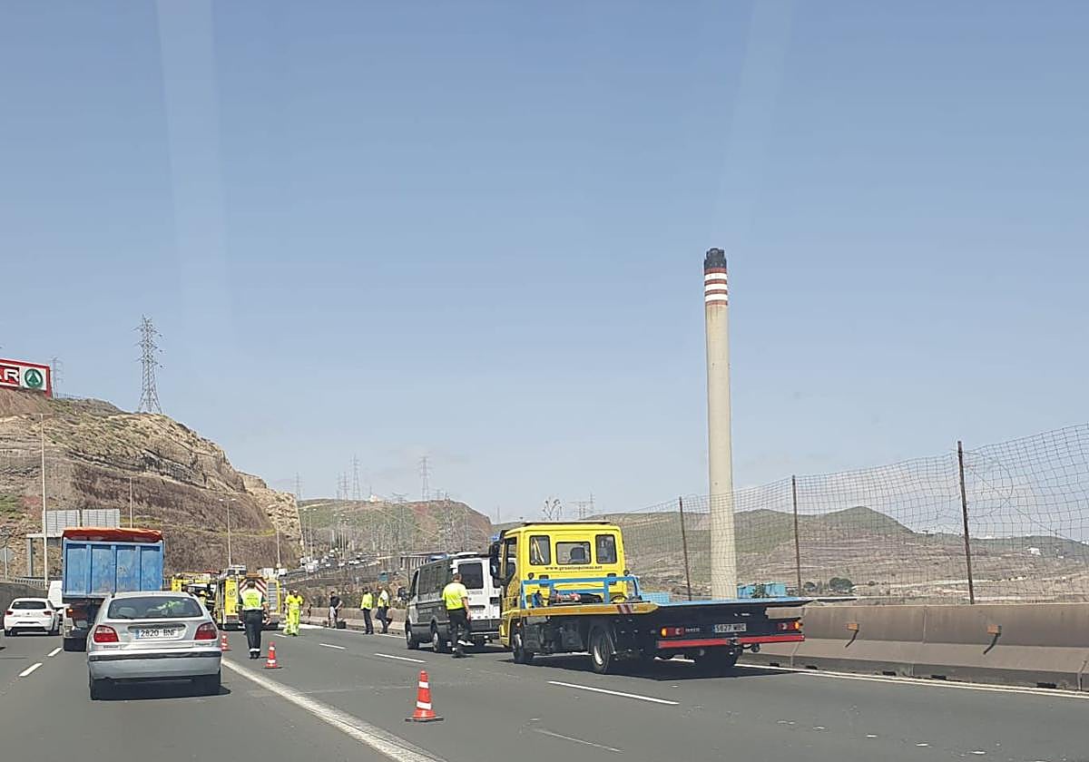Doble accidente de tráfico colapsa las carreteras de Gran Canaria con atascos en GC-1 y GC-3 sentido norte