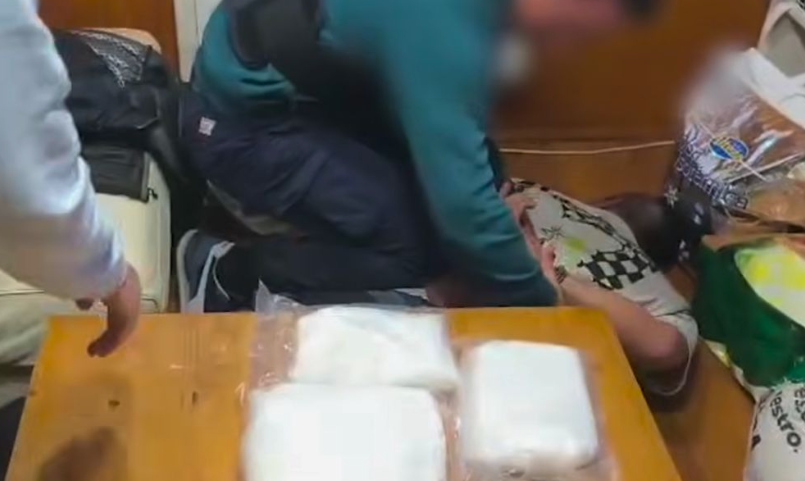 https://www.bizkaiagaur.com/2026/04/10/desarticulada-en-bizkaia-una-red-criminal-con-uno-de-los-mayores-alijos-de-speed-de-espana/