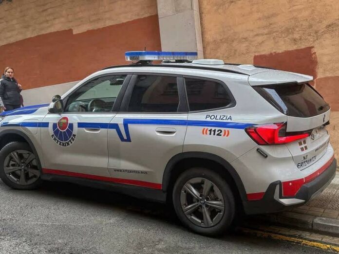 Detenido en Berriz tras apuñalar a su pareja frente a sus hijos: una menor de 15 años resulta herida al intentar defender a su madre