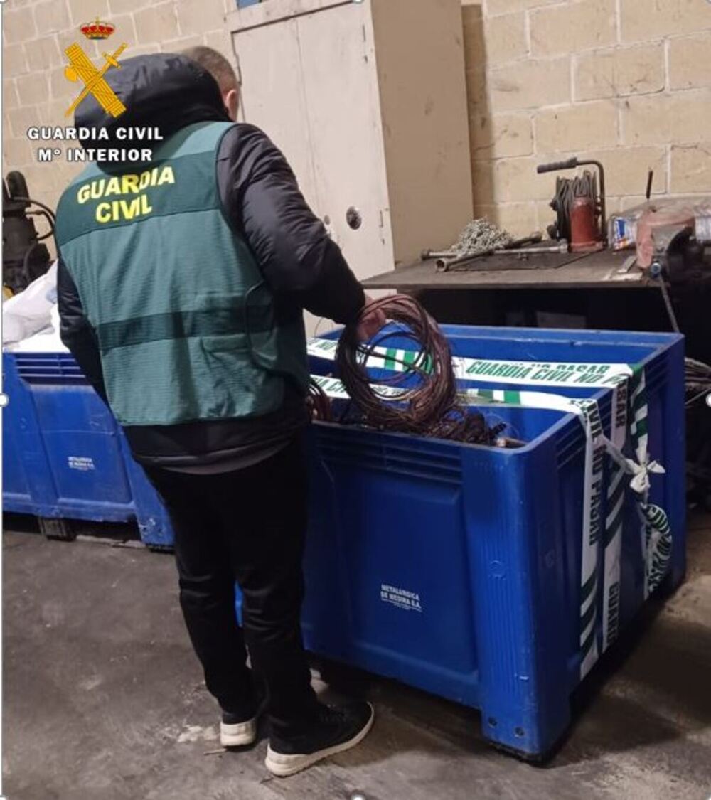 Caen dos miembros de una banda especializada en robo de cobre