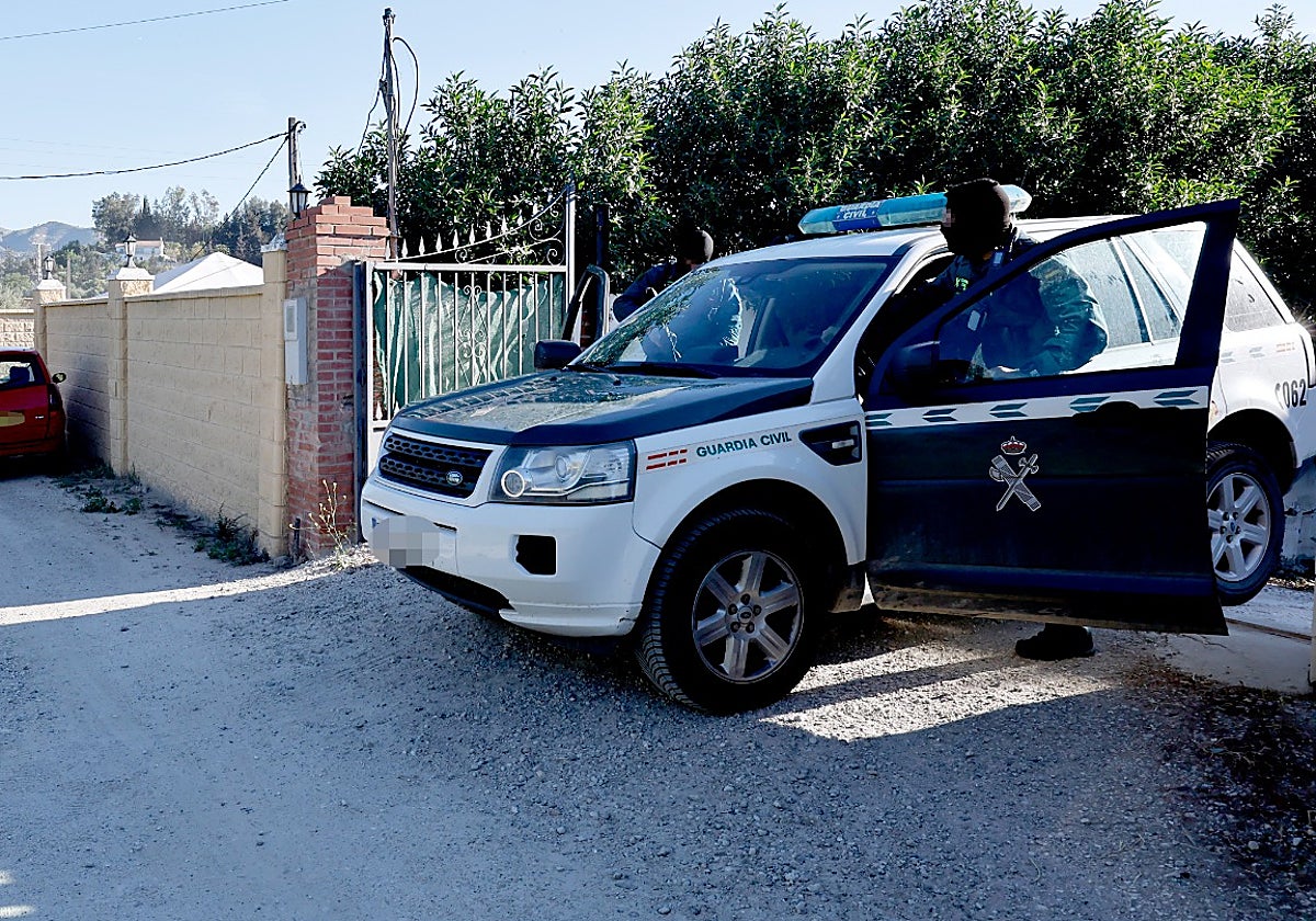 Detienen al hijo adoptivo y su pareja en el caso del asesinato de Edurne, mujer hallada muerta en su hogar de Cártama