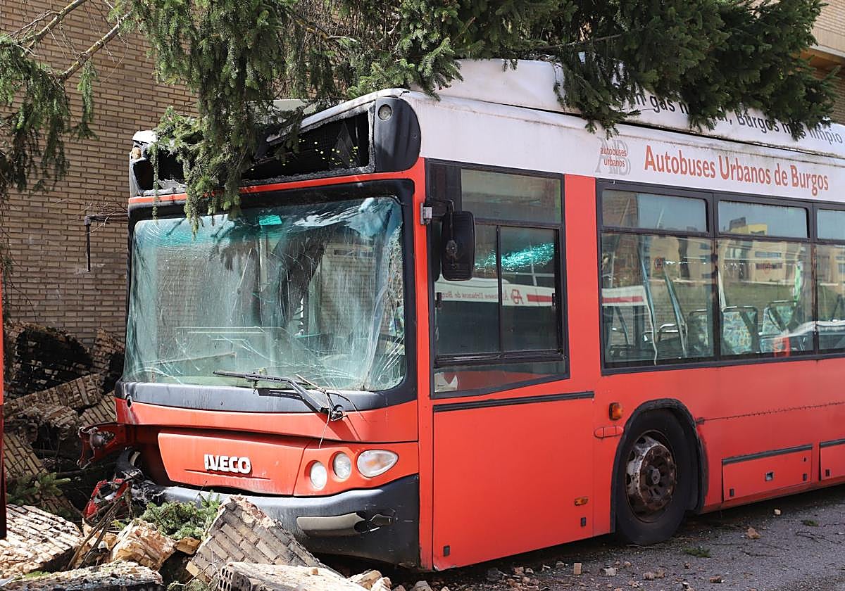 La plantilla de los autobuses de Burgos mantendrá sus puestos a pesar del desastre