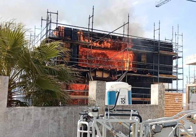 incendi casa fusta sant pere ribes