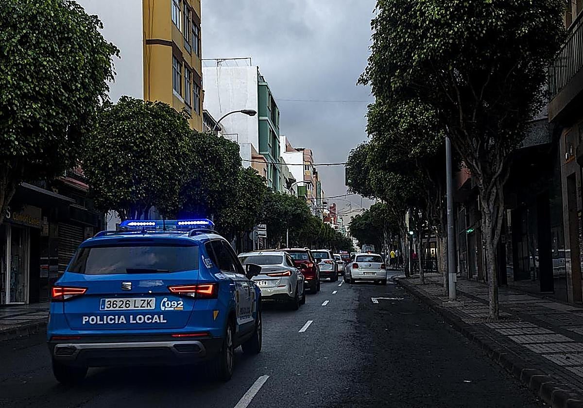 Dormía en un sillón y en malas condiciones de higiene con 12 años