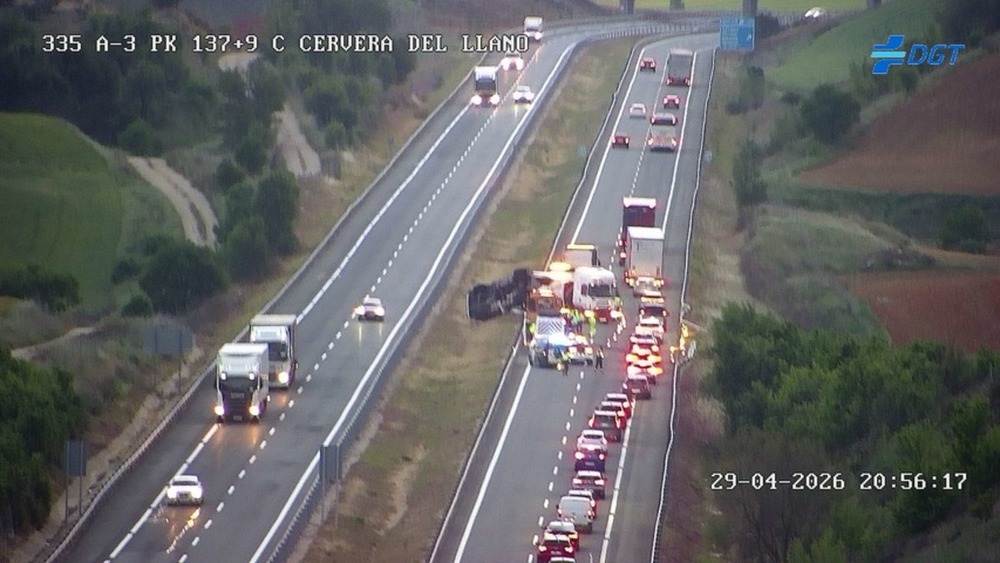 Continúa la intervención en el accidente de Cervera del Llano