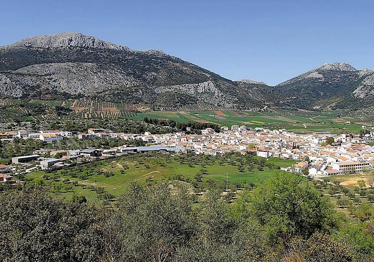 Buscan a un joven tras intentar agredir a una mujer en Zafarraya y huir hacia la Axarquía