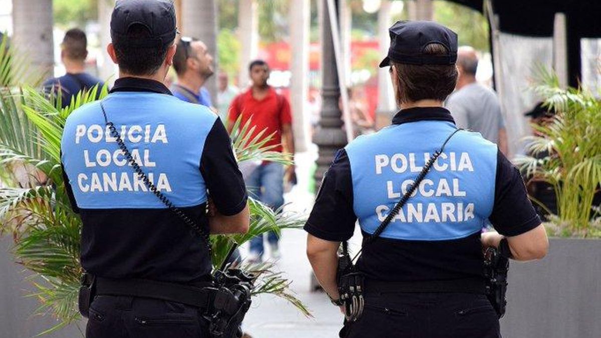 Imagen de archivo de agentes de la Policía Local de Santa Cruz de Tenerife.