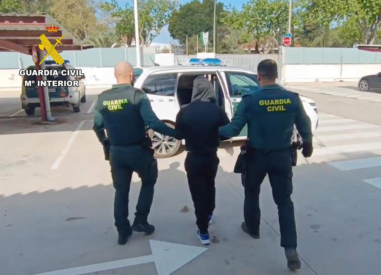 Ocho detenidos tras una oleada de robos en Torre Pacheco que dejó varios heridos