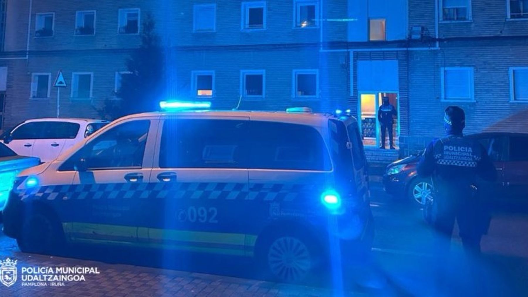 Cuatro robos con violencia por magrebíes y un agente herido: once detenidos en una noche negra en Pamplona