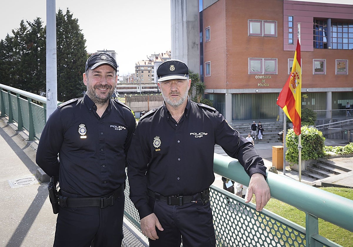 Habla el policía herido en un incendio en Gijón: «Si no entro para intentar salvar a la mujer, no volvería a dormir bien»