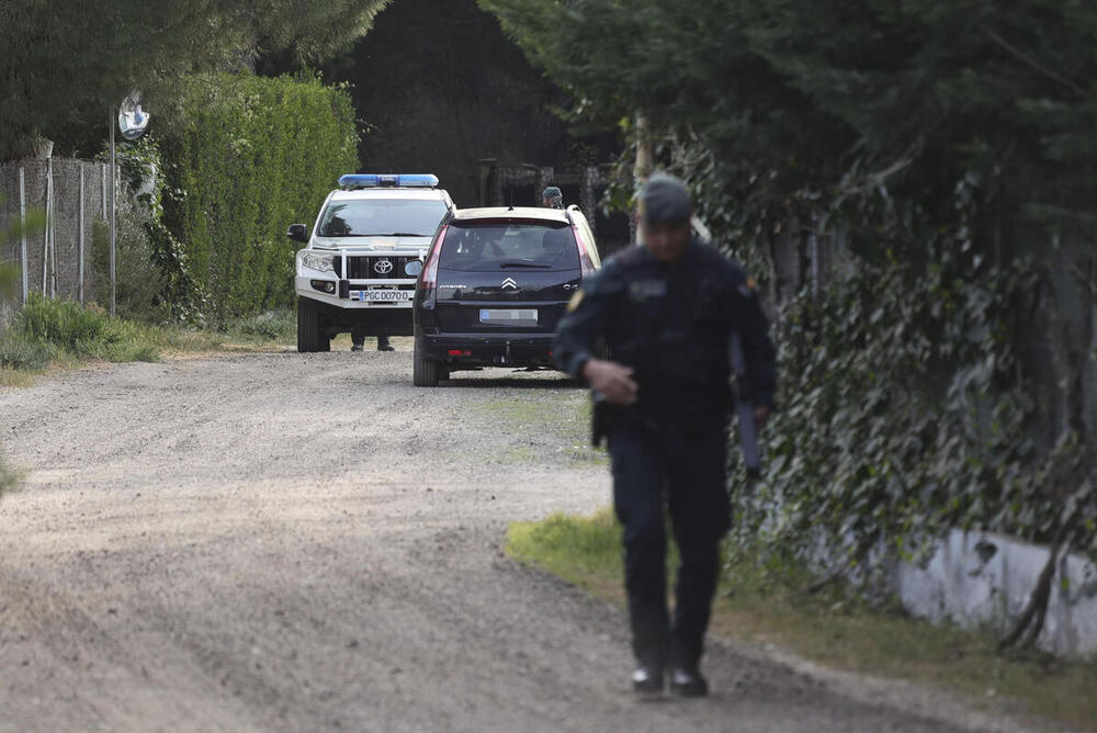 La Guardia Civil retoma la inspección del chalé de Traspinedo