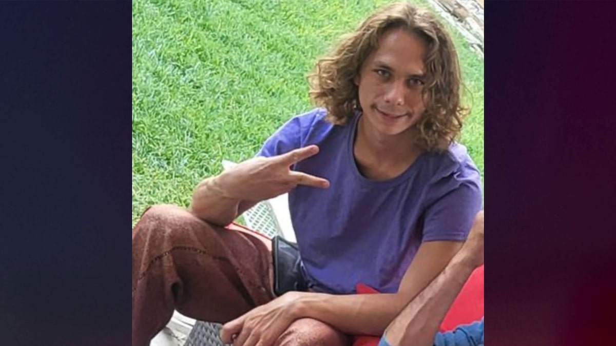 Tragedia en Pueblo: Joven de 19 años asesina a sus padres y luego se quita la vida en un devastador suceso familiar